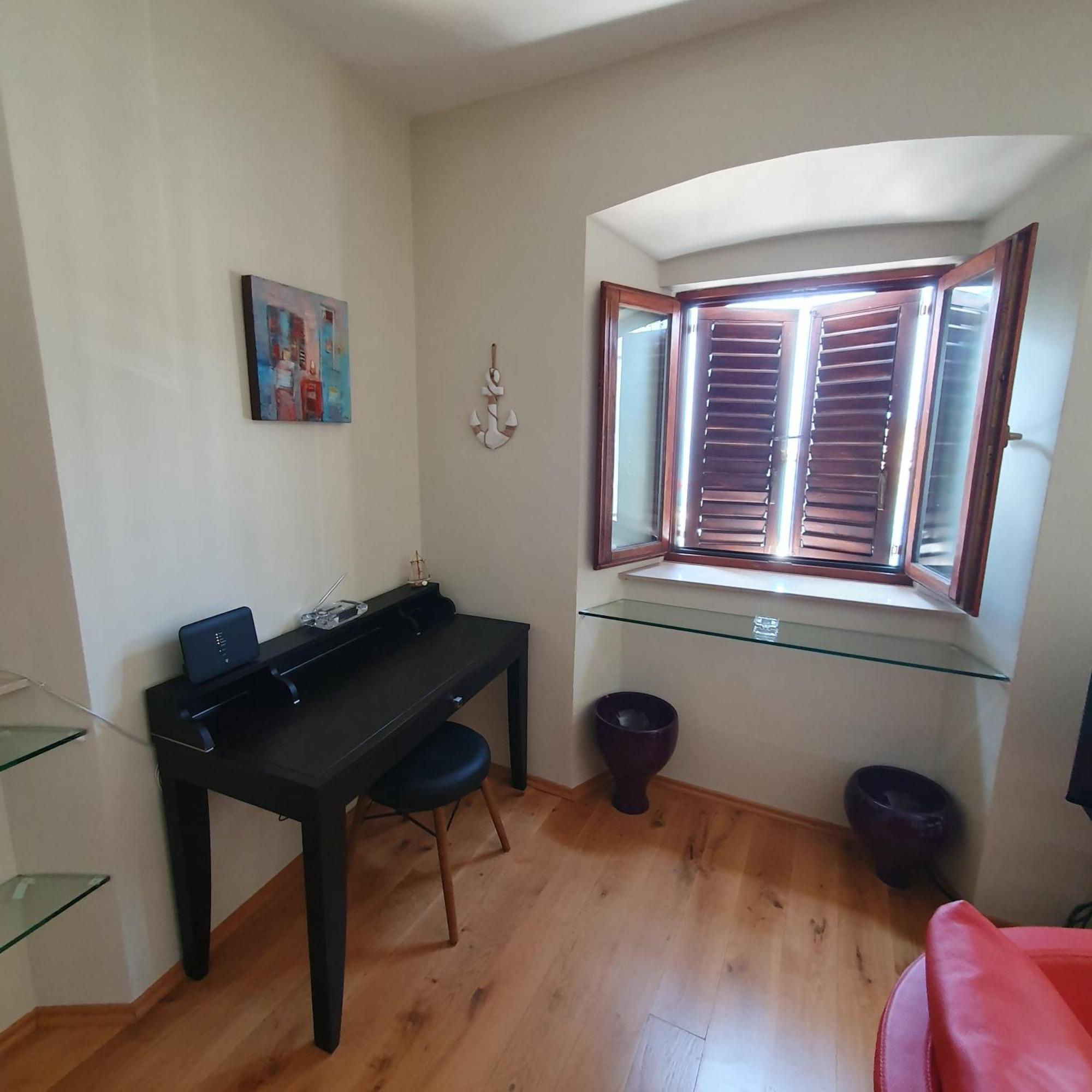 Apartman Neda Jablanac Exterior foto